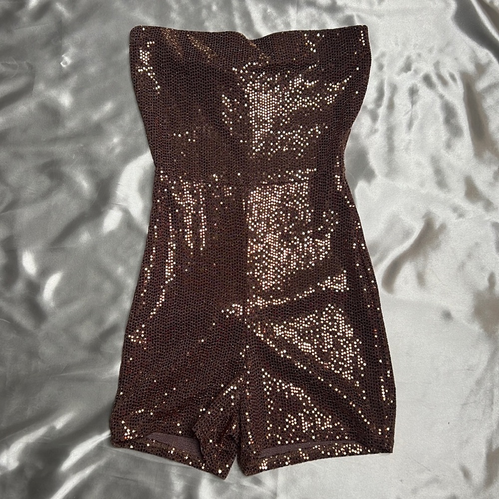 Sabora gold romper small
